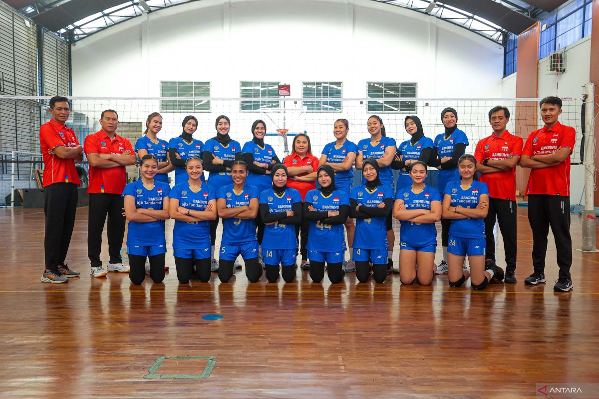 Pelatih voli putri turunkan debutan di SEA V League