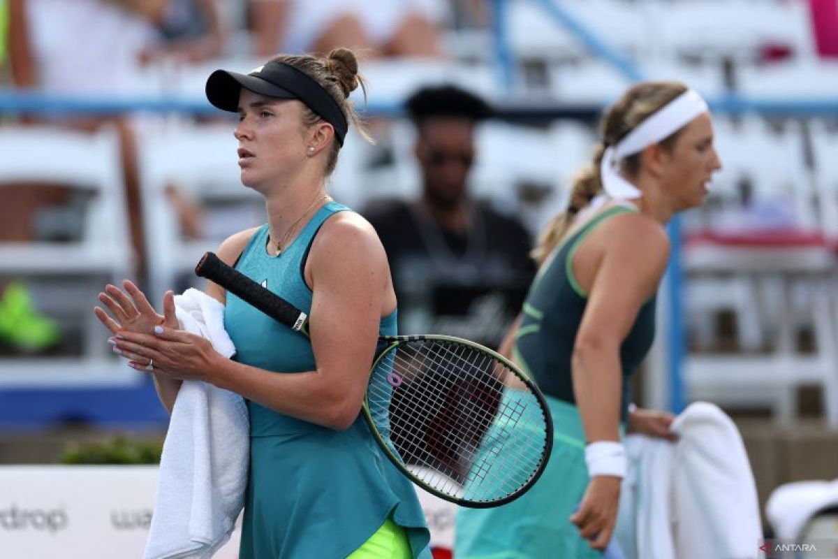 Svitolina kembali tundukkan Azarenka serta kembali tidak bersalaman