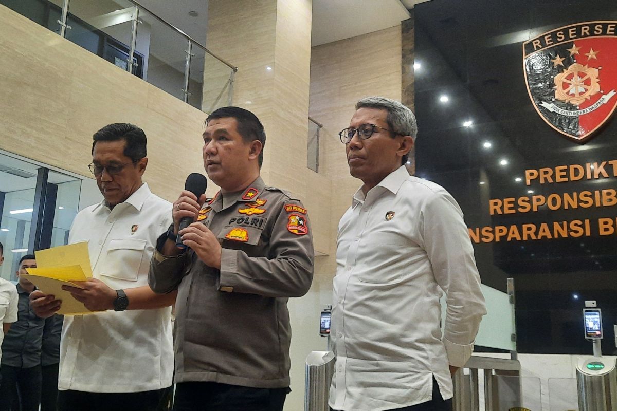 Polri tetapkan Panji Gumilang tersangka penistaan agama