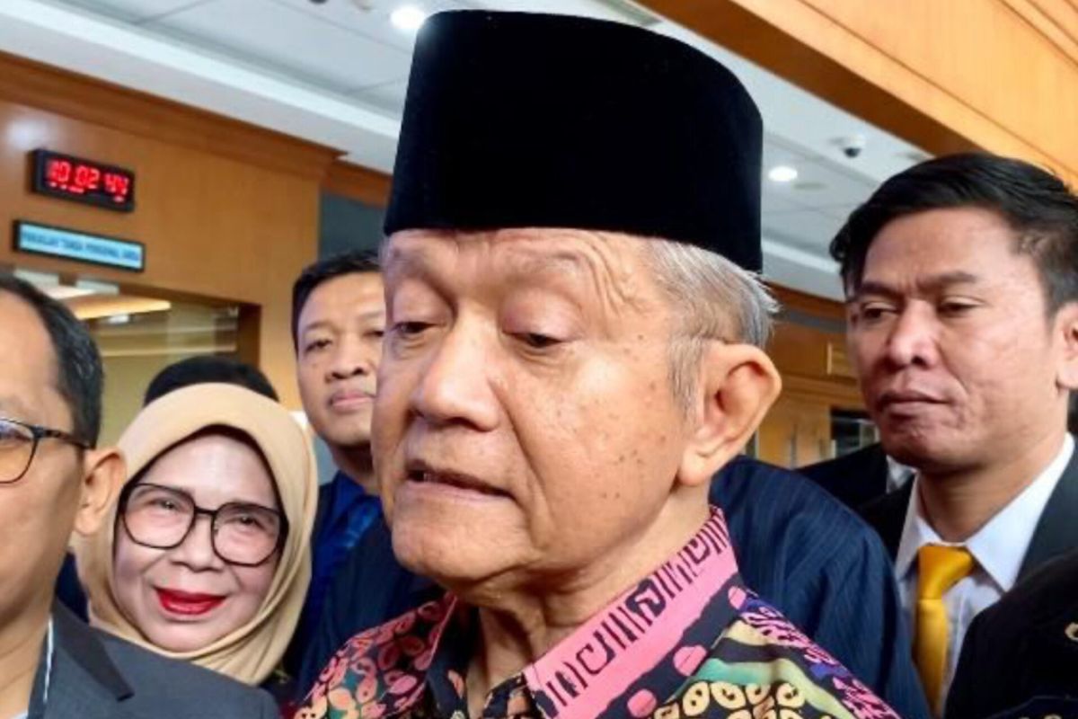 Kemarin, MUI apresiasi Polri hingga rumah Mantan Rektor Untad