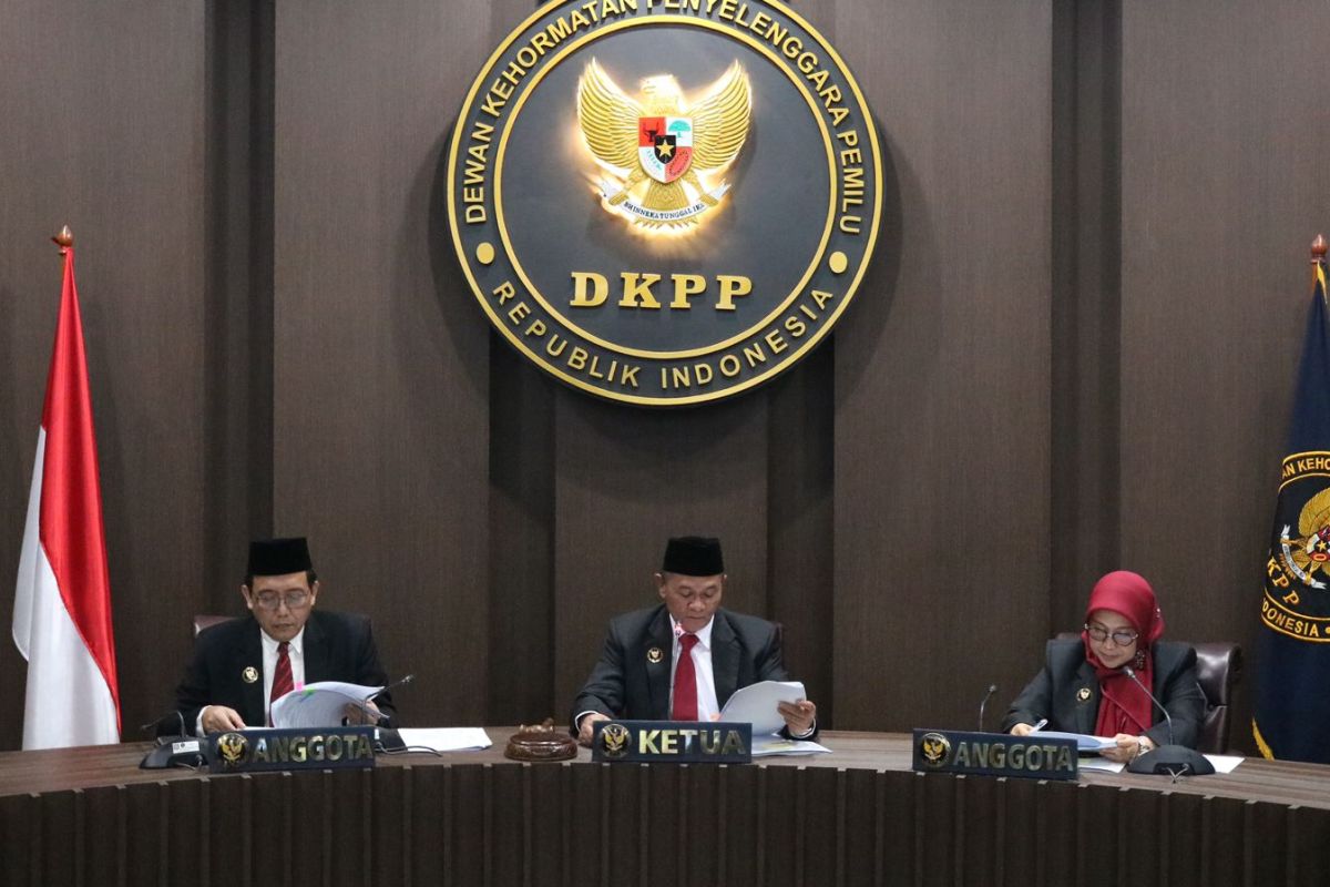 DKPP akan periksa ketua dan anggota KPU RI besok