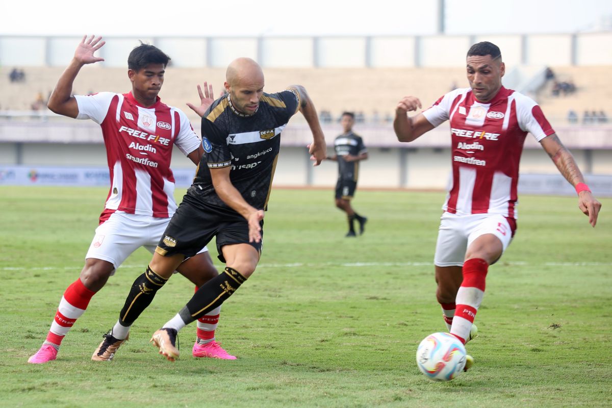 Dewa United usung misi bangkit ketika jamu Persebaya