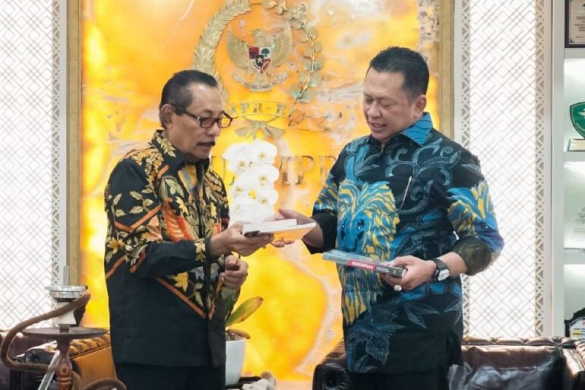 Ketua MPR minta anggota legislatif diberikan bekal ideologi Pancasila