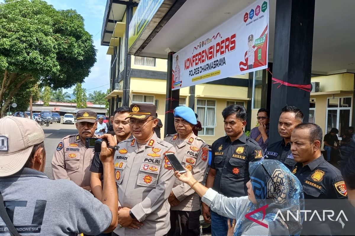 Polres Dharmasraya ringkus empat pengedar narkoba