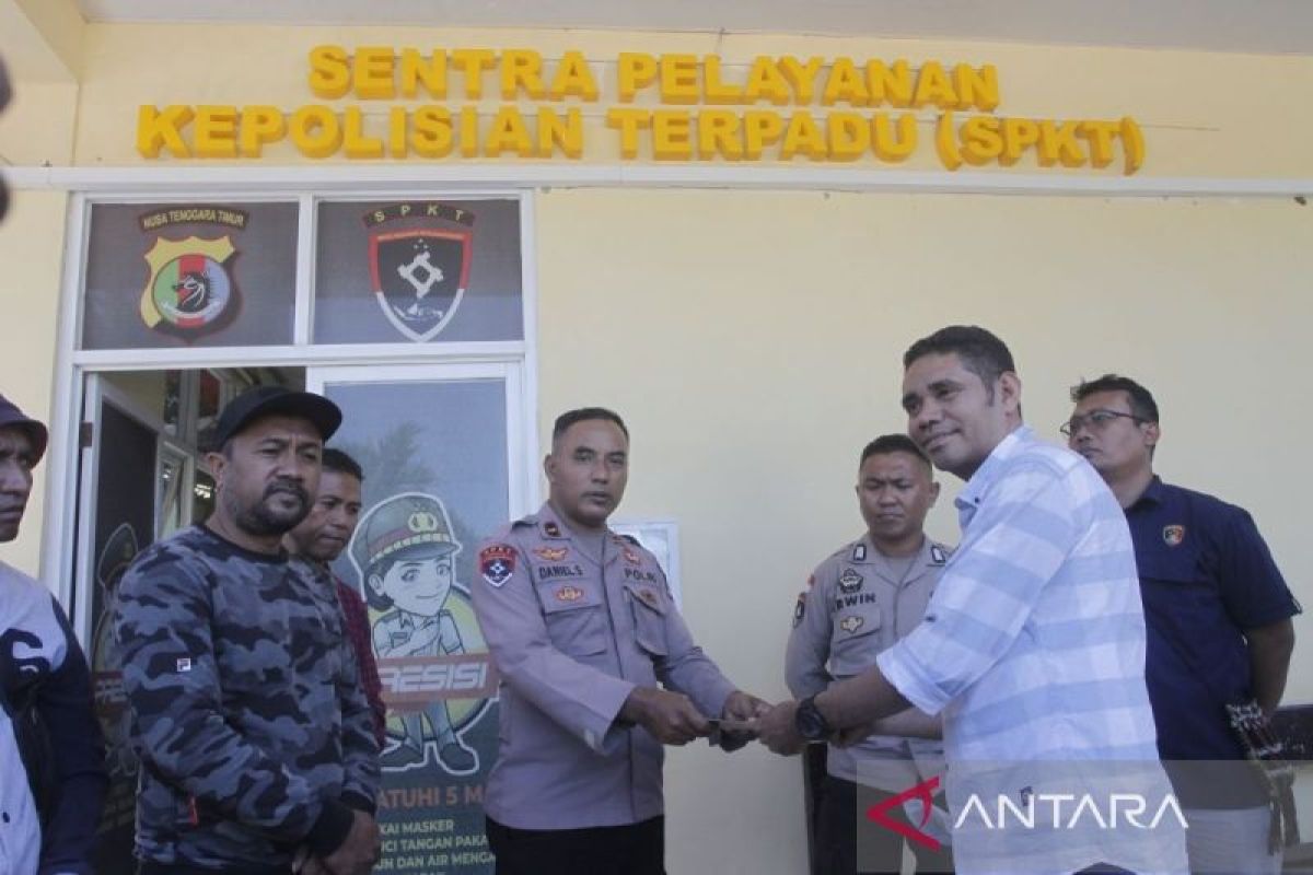 Sejumlah relawan laporkan Rocky Gerung