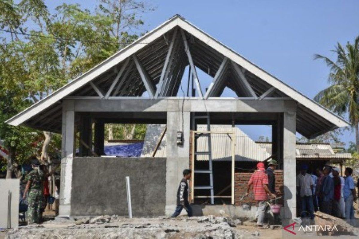 Kerugian korupsi rumah tahan gempa di Sumbawa Barat Rp300 juta