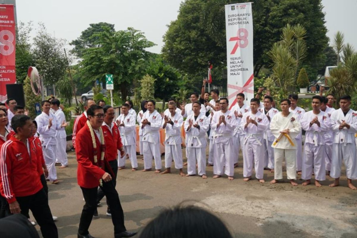 DKI kemarin, rekayasa lalu lintas dan kantong parkir Istana Berkebaya