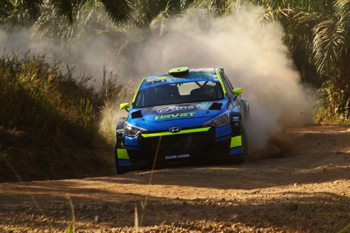 Pereli Kalsel tampil cemerlang pada hari kedua "South Borneo Rally"