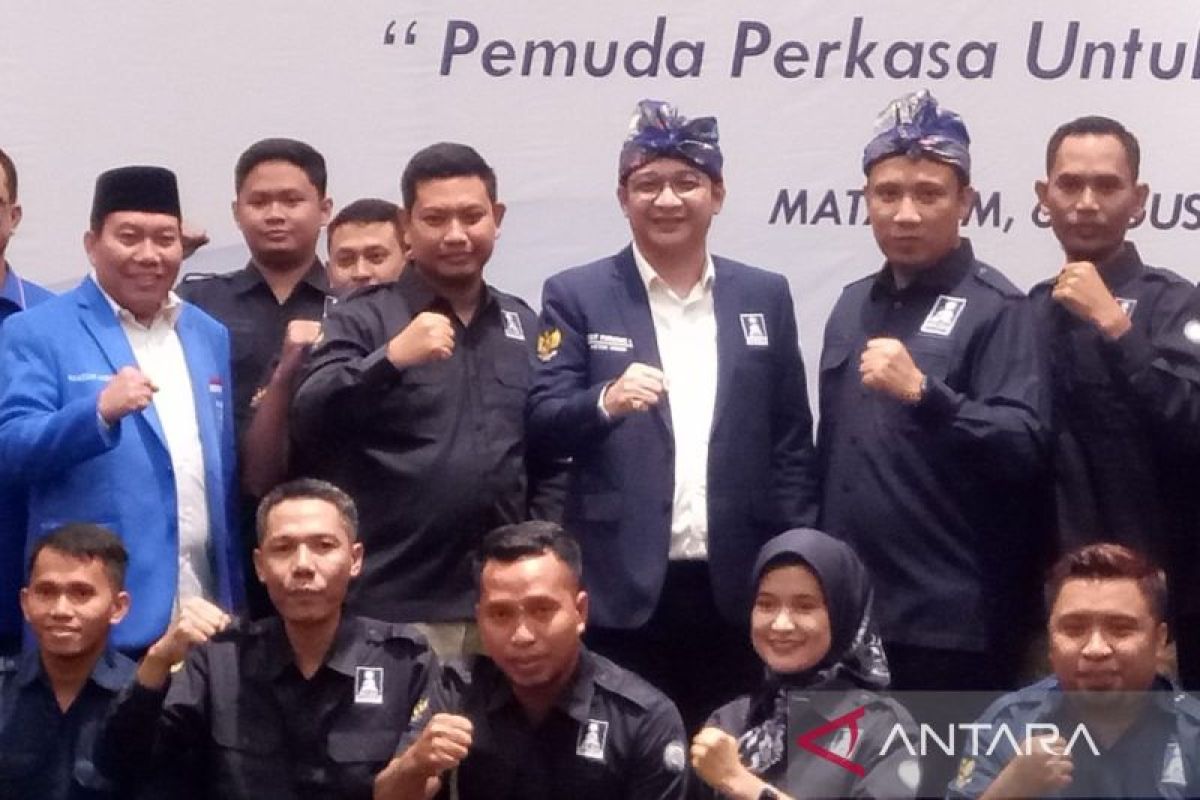 Pasha Ungu lantik pengurus Barisan Muda PAN NTB