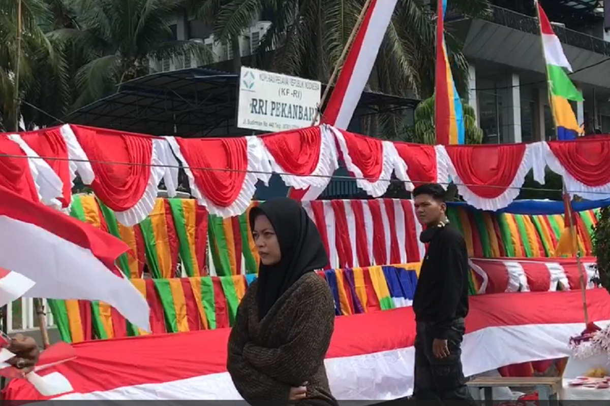 Jelang Kemerdekaan, penjual bendera Merah Putih ramai di Pekanbaru