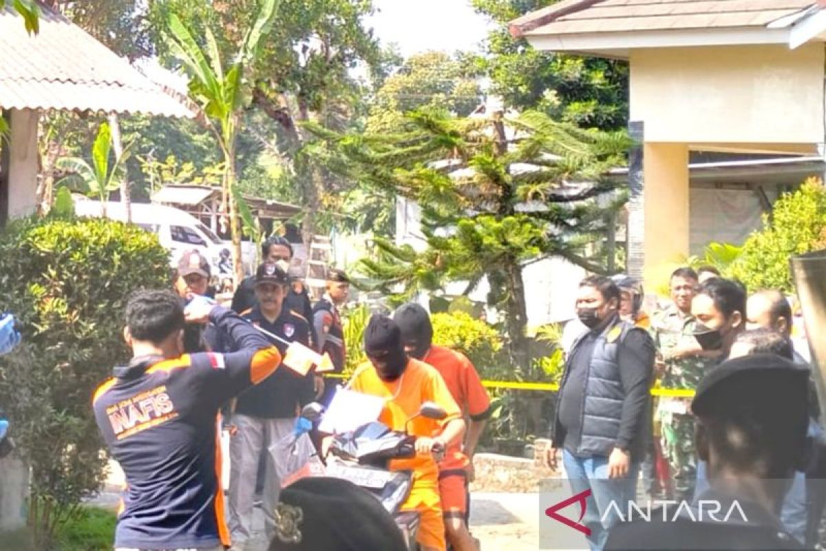 Dua tersangka mutilasi di Sleman jalani 49adegan rekonstruksi