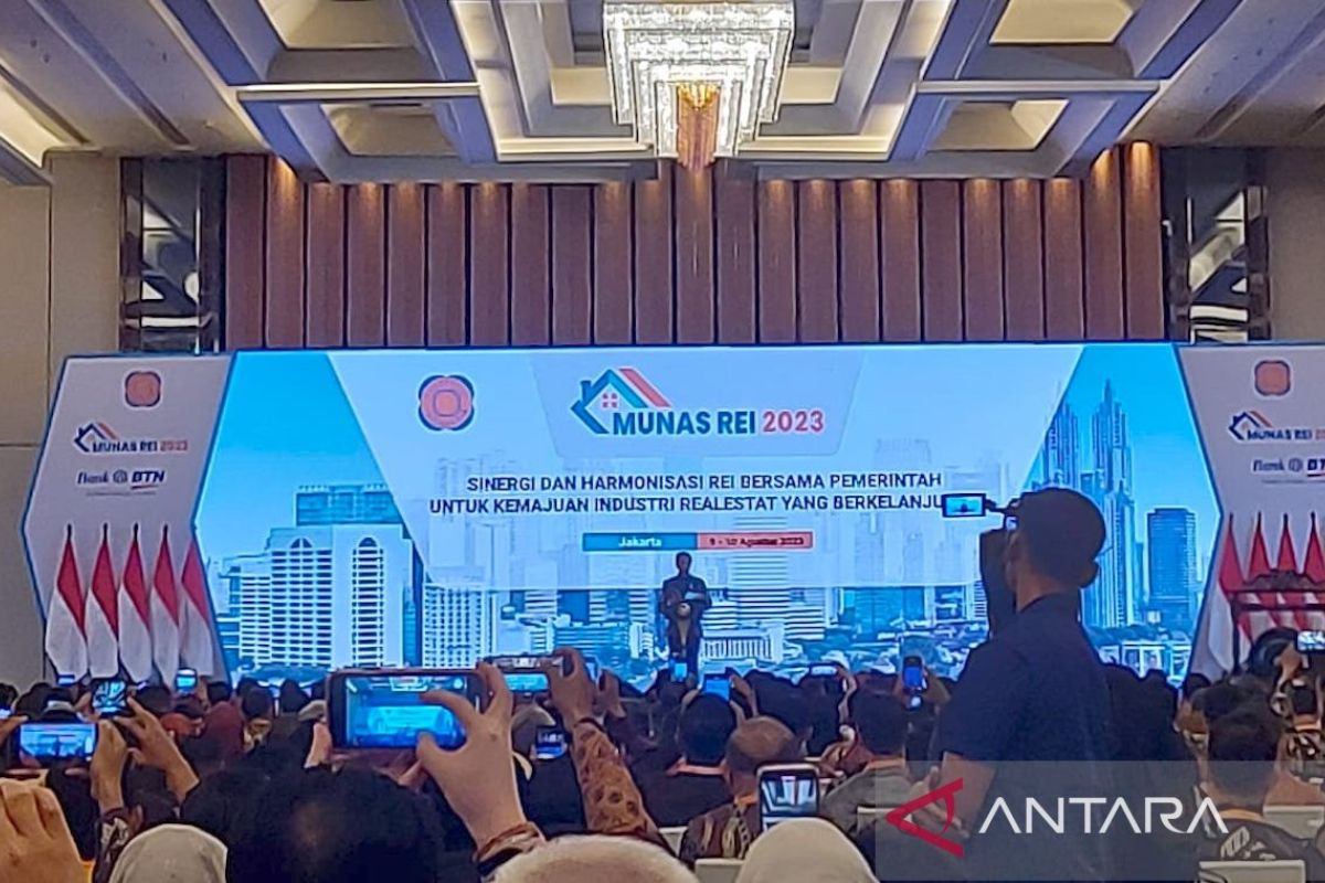 Jokowi: Proyek Terbesar Di Dunia Sekarang Ini Adalah IKN - ANTARA News ...