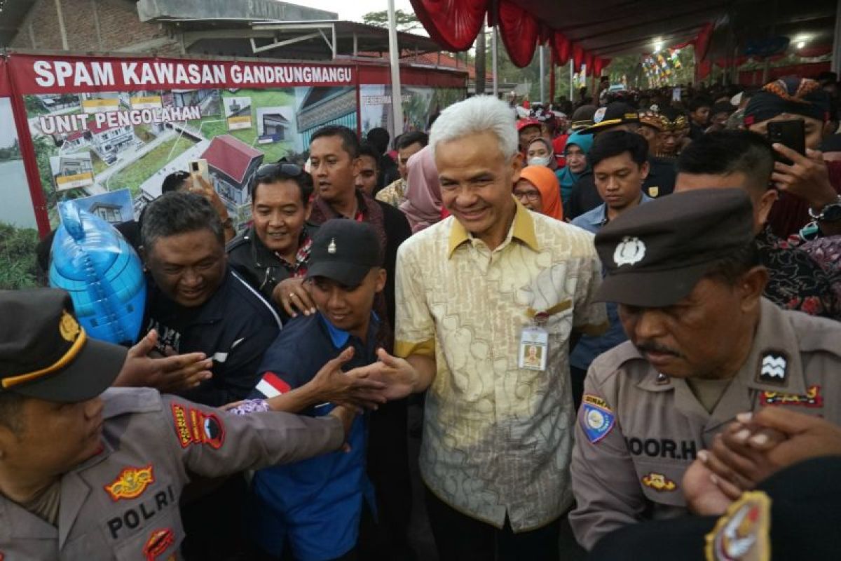 Pemprov Jateng percepat distribusi air bersih