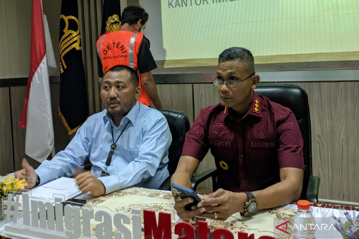 Kantor Imigrasi Mataram deportasi WNA Prancis melanggar izin tinggal