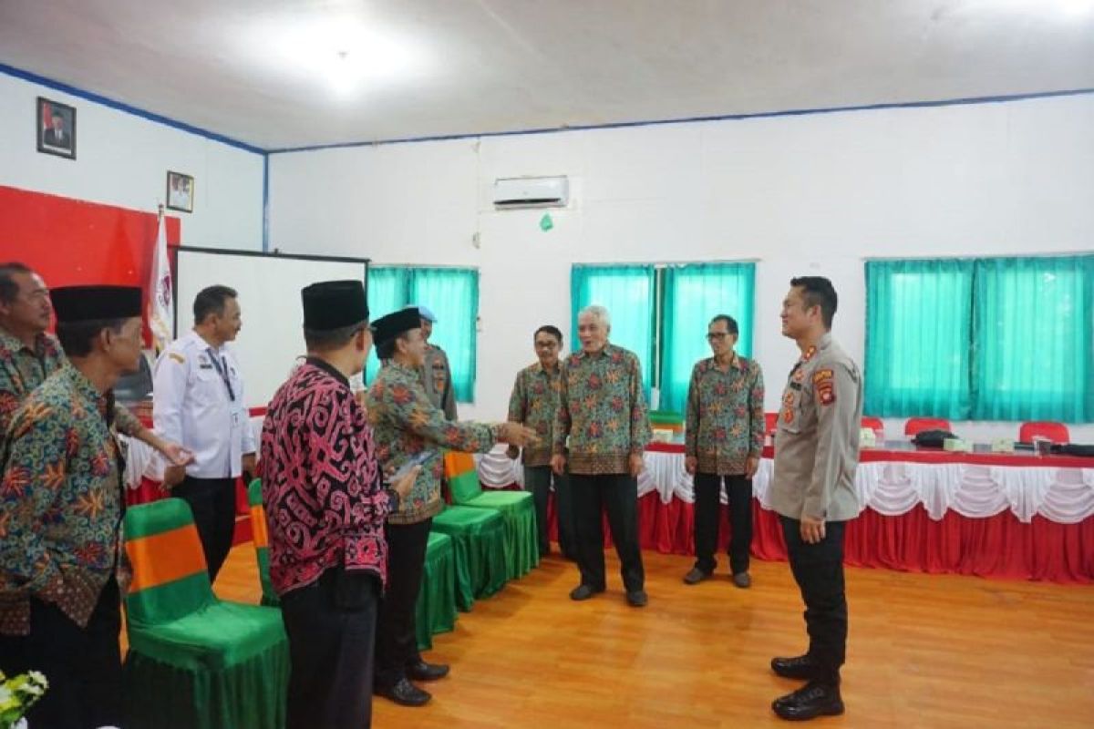 Polres Kapuas Hulu gandeng FKUB hadapi situasi politik Pemilu 2024