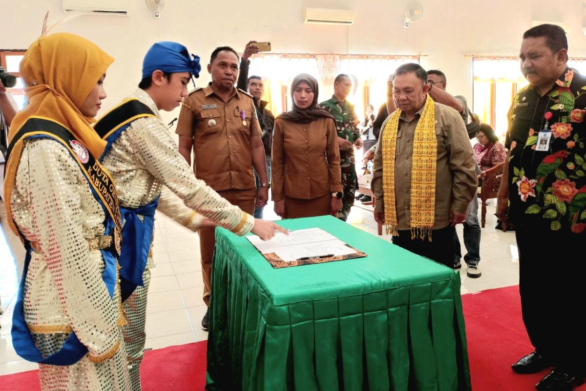 BKKBN kukuhkan 196 Duta Genre pada peringatan Hari Remaja Internasional