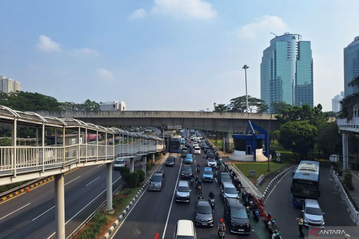 Sepekan, polusi Jakarta hingga hoaks jelang Pemilu 2024