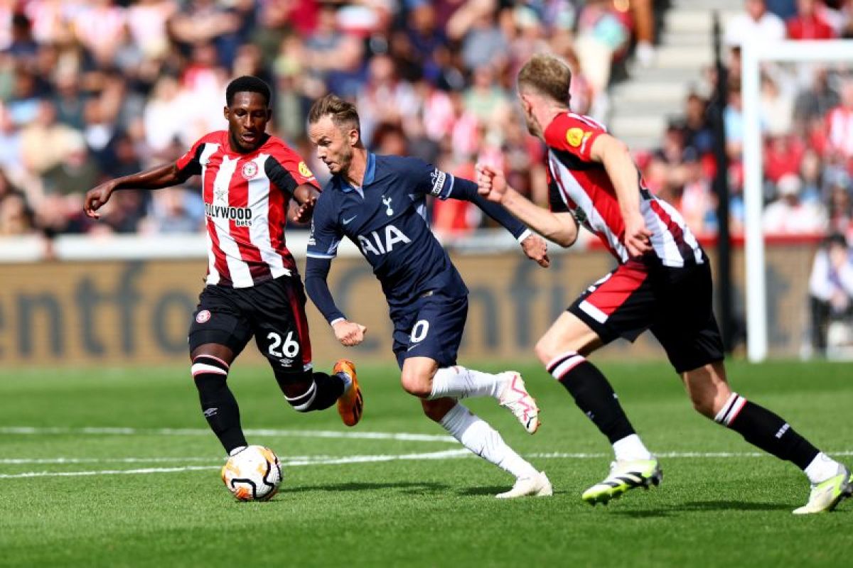 Klub Tottenham Hotspur bermain imbang 2-2 di markas Brentford