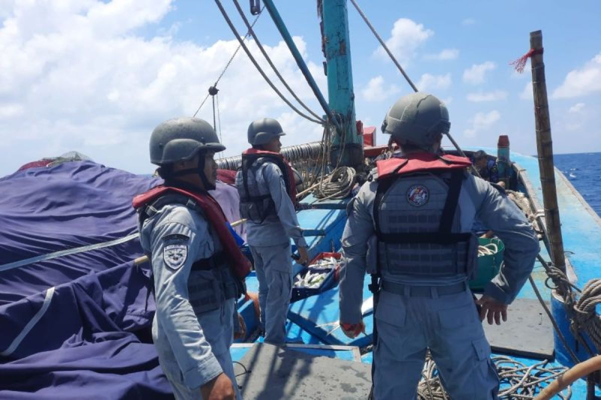 Bakamla tangkap kapal ikan Vietnam di Laut Natuna