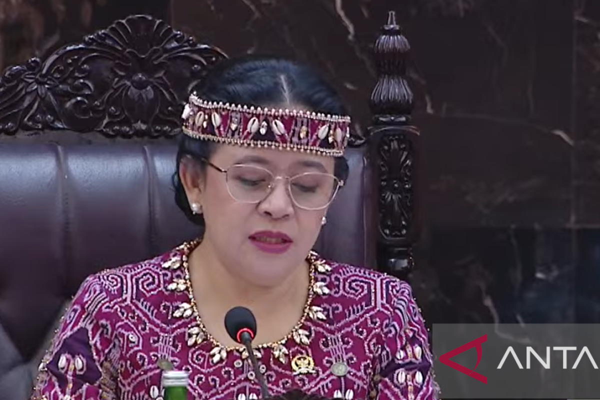 Puan ingatkan “sepi ing pamrih rame ing gawe” untuk capai kemajuan