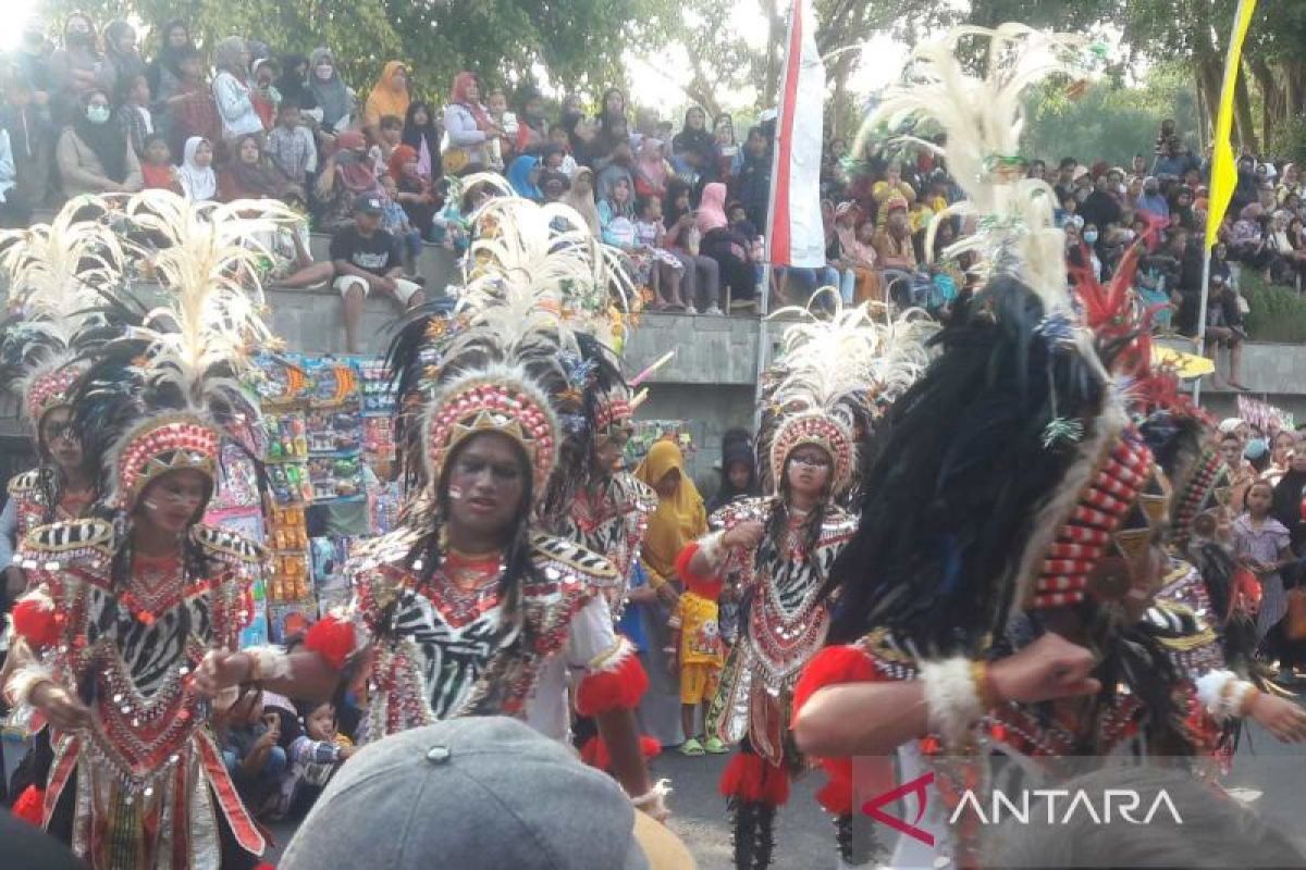 Pentas seni  merdeka hibur masyarakat Temanggung