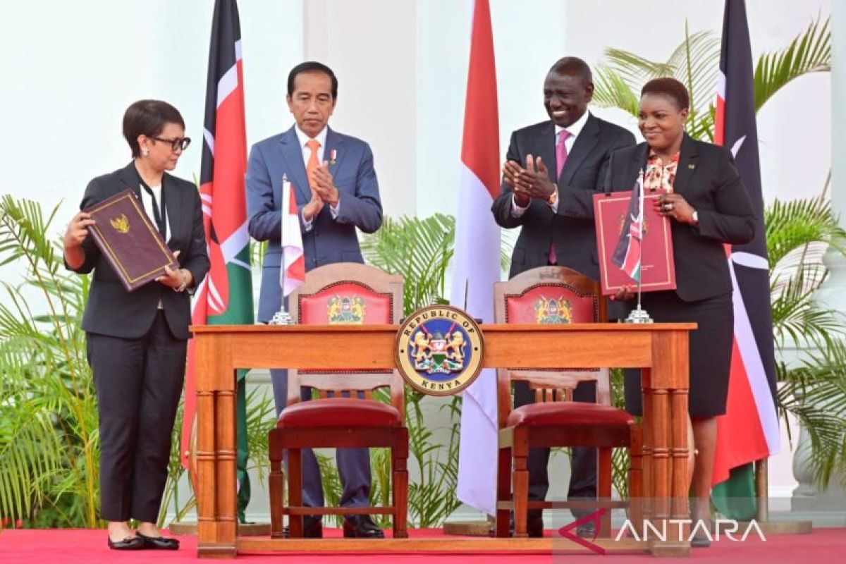 Jokowi serukan perkokoh semangat KAA 1955 usai bertemu Presiden Kenya