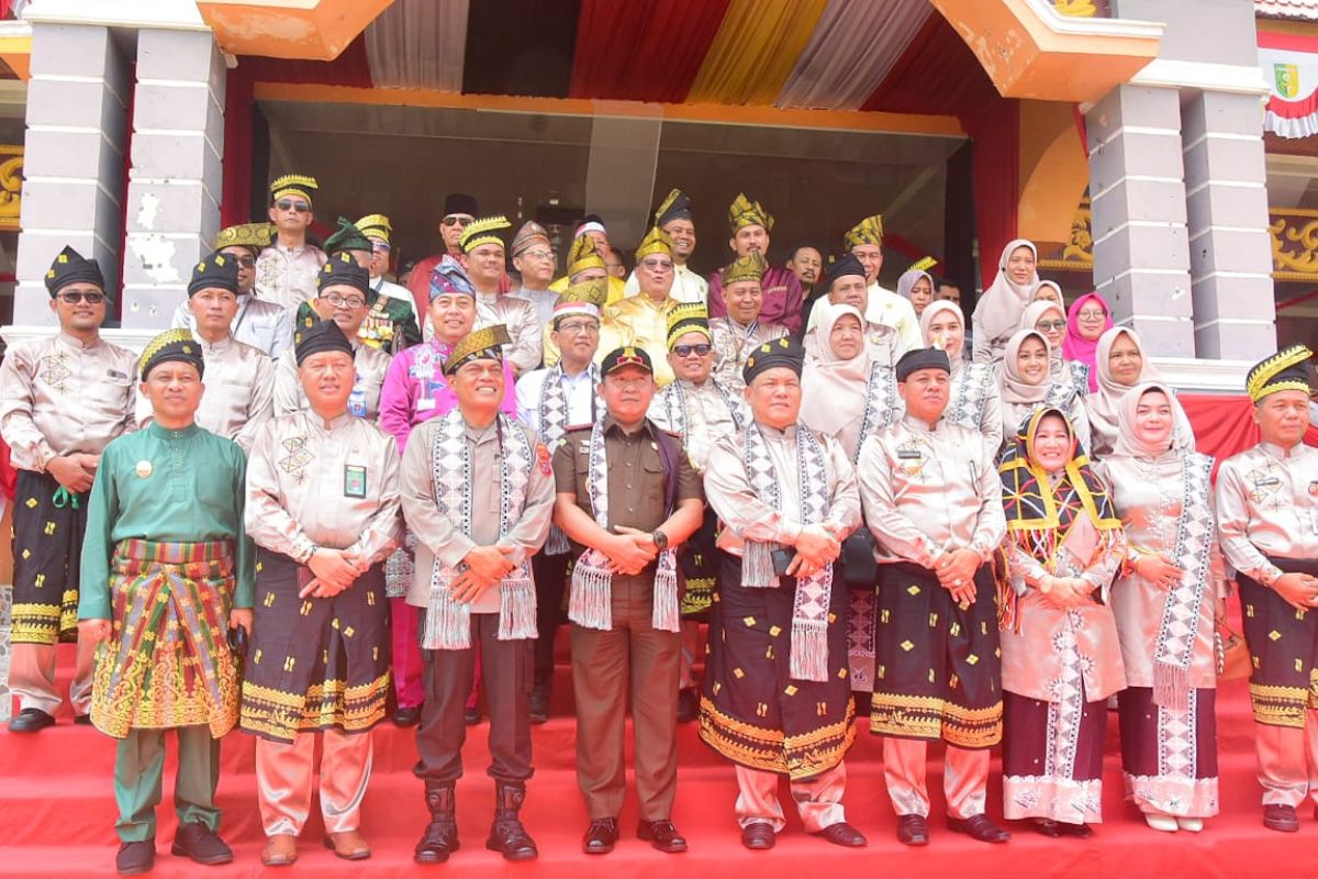 Hadir di Festival Pacu Jalur, ini harapan Wabup Bengkalis