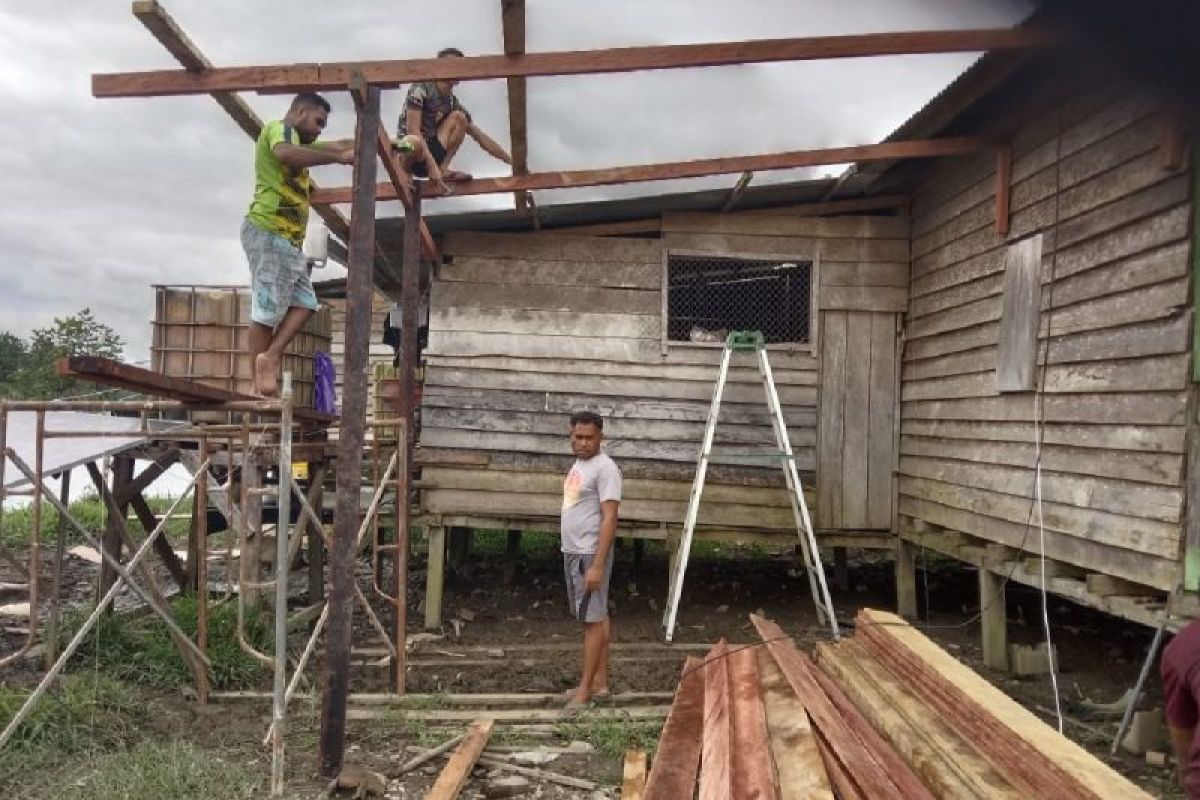 Dandim 1715: Warga minta dibangun musala di Pelabuhan Log Pon Dekai