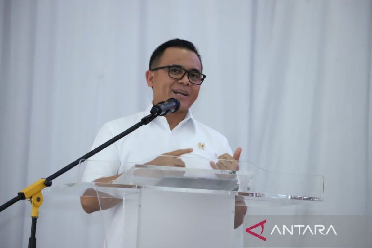 Presiden tunjuk Menteri PAN-RBjadi MenkopolhukamAd Interim