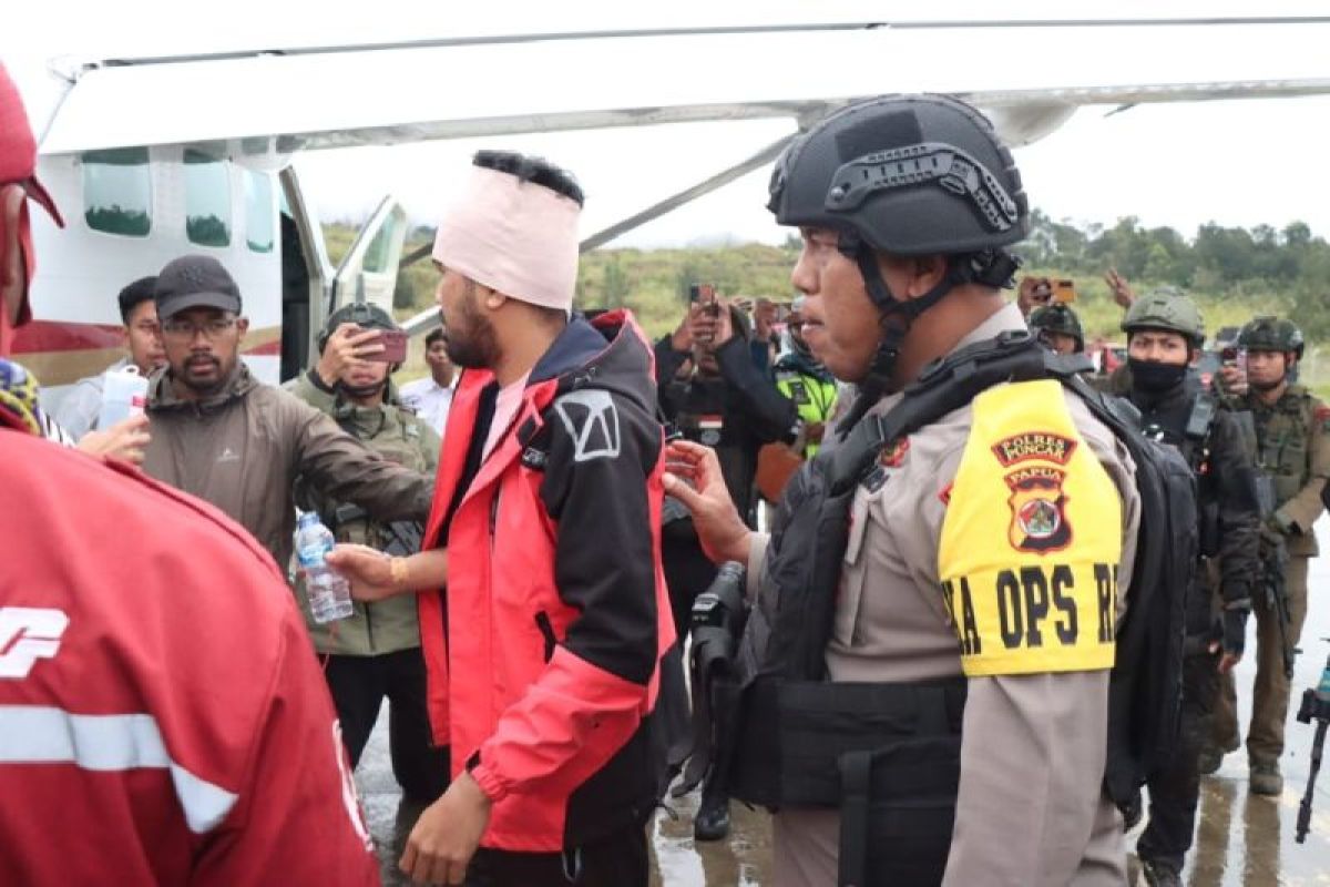 Kapolres Puncak Kompol Nyoman: Korban penembakan KKB dievakuasi ke Timika