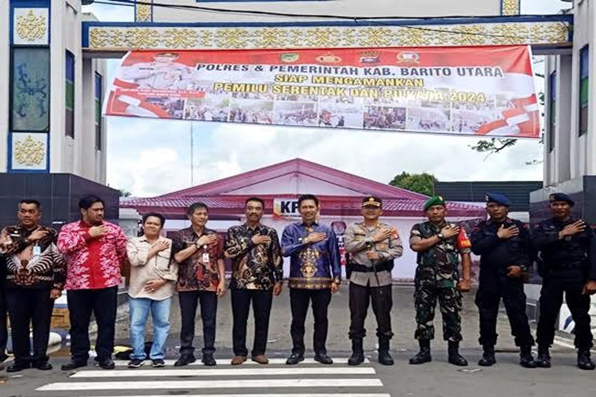 Bupati Barito Utara ajak masyarakat dukung  Pemilu 2024 berjalan aman