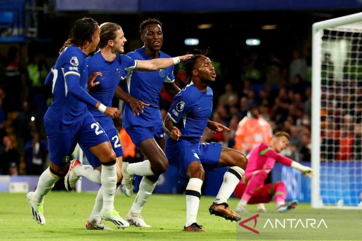 Chelsea raih kemenangan dramatis atas Leeds United