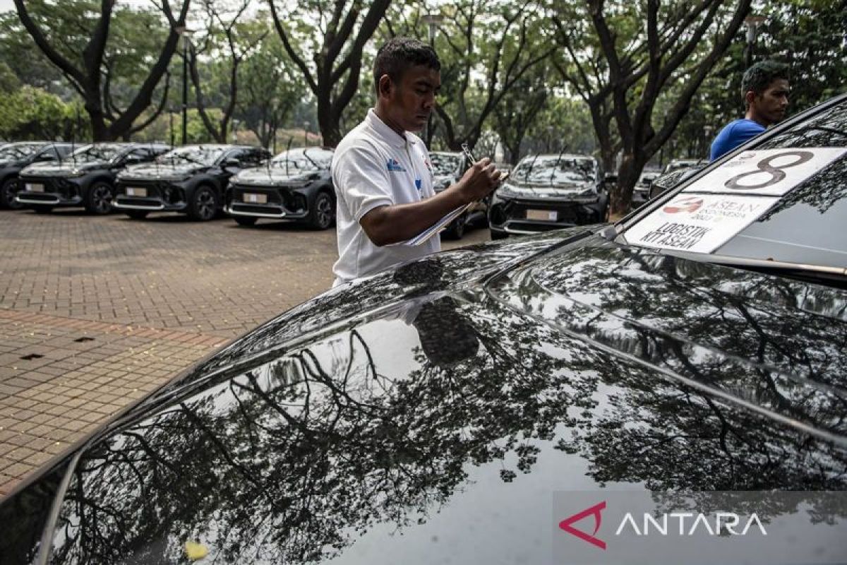 Mobil listrik untuk kendaraan resmi KTT ke-43 ASEAN