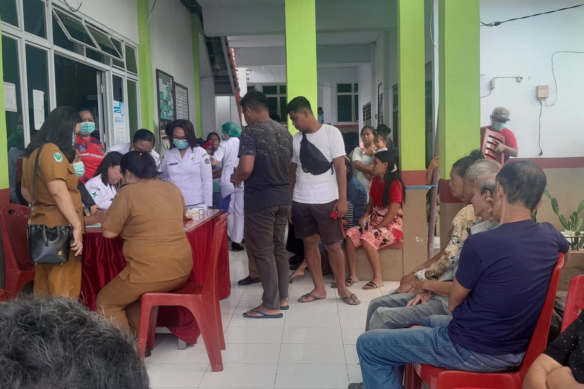 Masyarakat sambut positif layanan kesehatan  gratis  Lantamal VIII