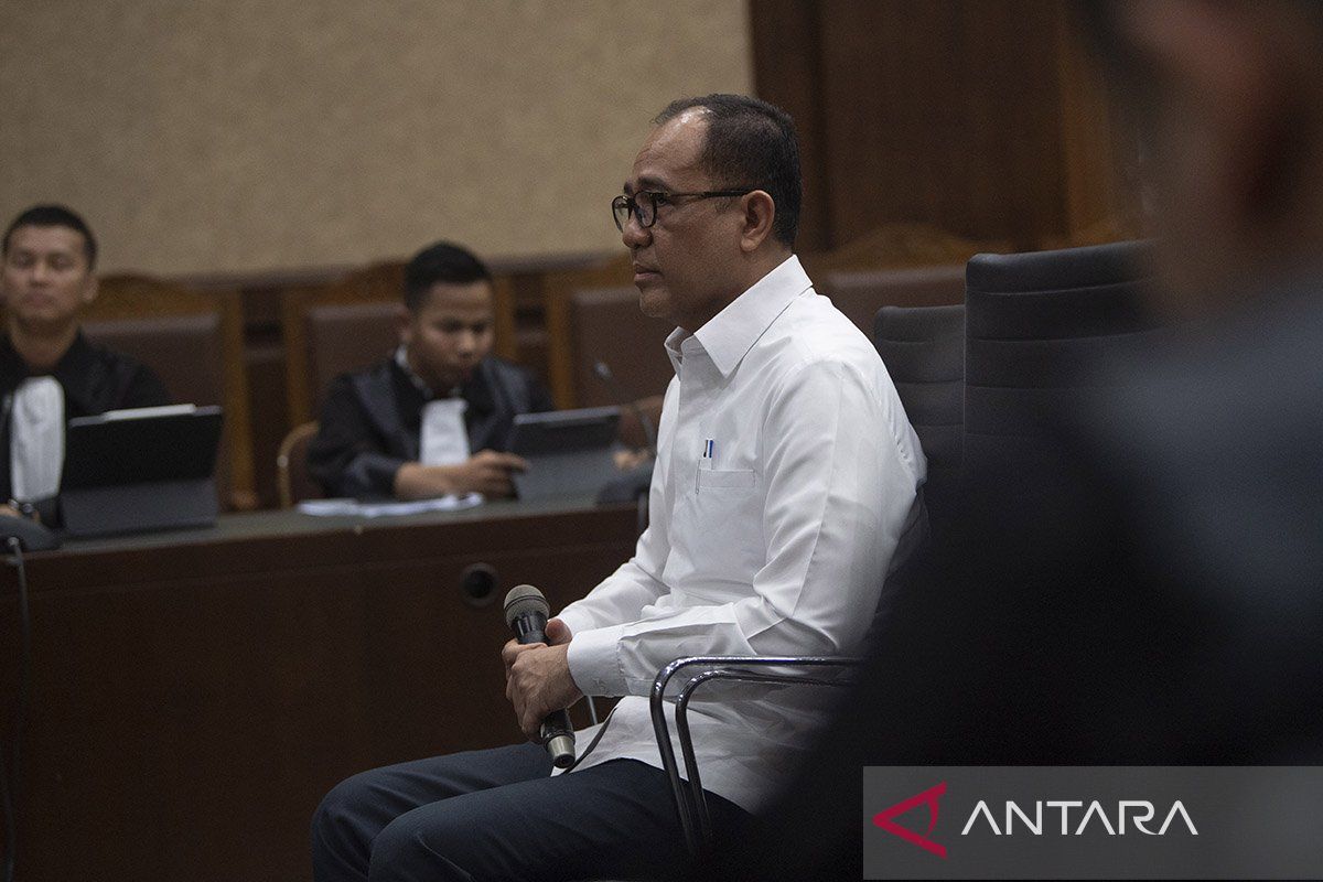 Rafael Alun didakwa terima gratifikasi senilai Rp16,6 miliar