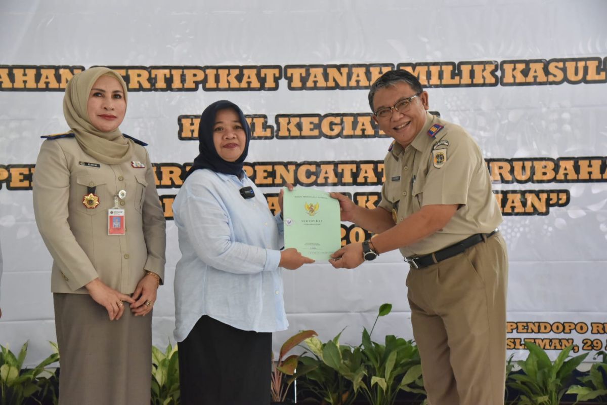 Sleman melakukan perubahan legalitas tanah kas desa "Sultan Ground"