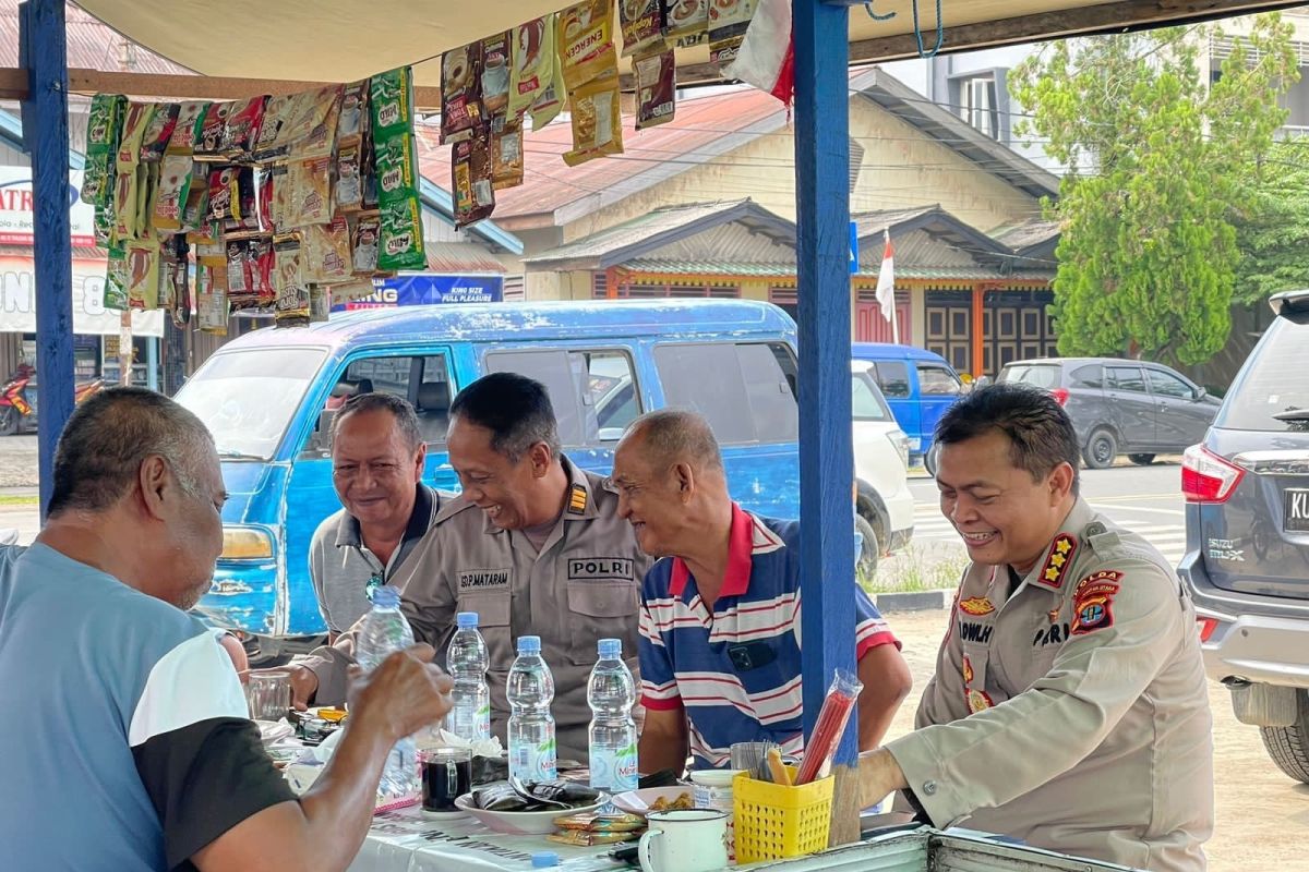 Melalui "Jumat Curhat", Dirbinmas Polda Kaltara berbagi informasi kepada masyarakat