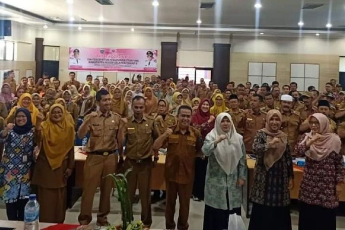 Wakil Bupati Rudi Hariyansyah buka kegiatan Forum Koordinasi Stunting