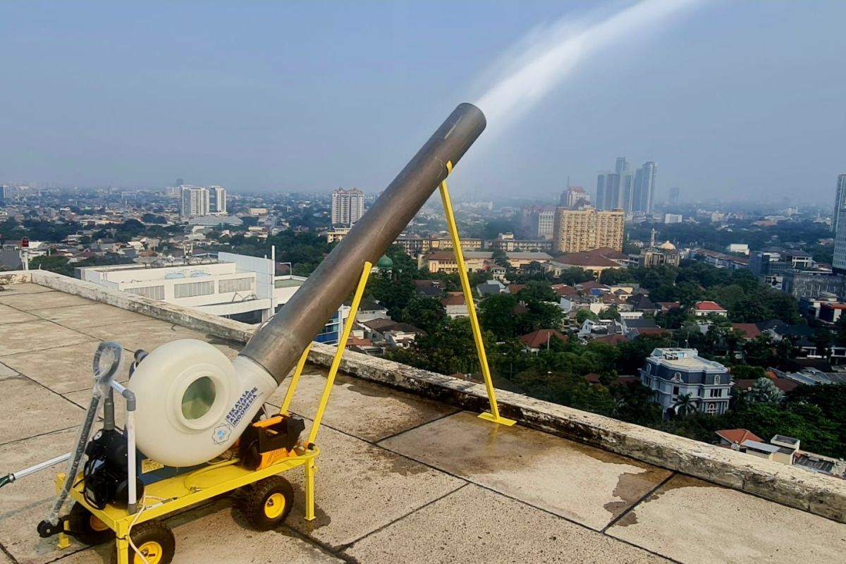 Tekan polusi udara Jakarta, Kantor Pusat PLN pakai "Mist Generator" buatan BRIN