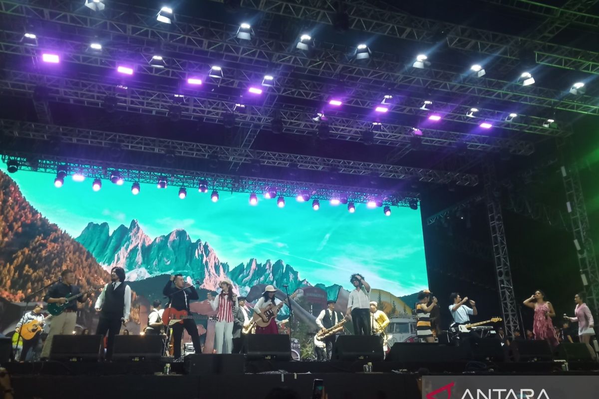 Lagu-lagu Naif jadi penutup Synchronize Fest 2023