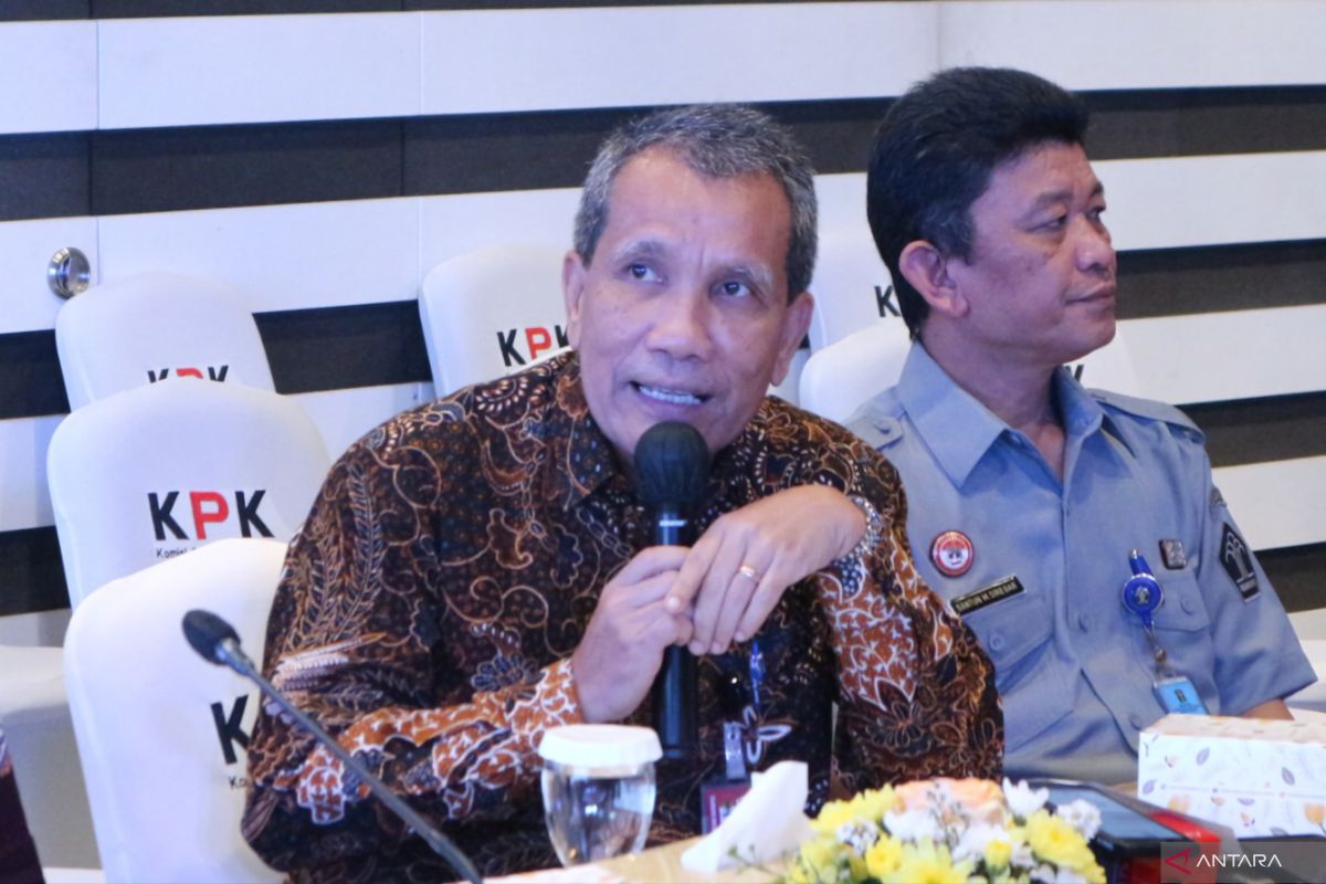 KPK temukan sebanyak  23 ribu ASN terdaftar sebagai penerima bansos