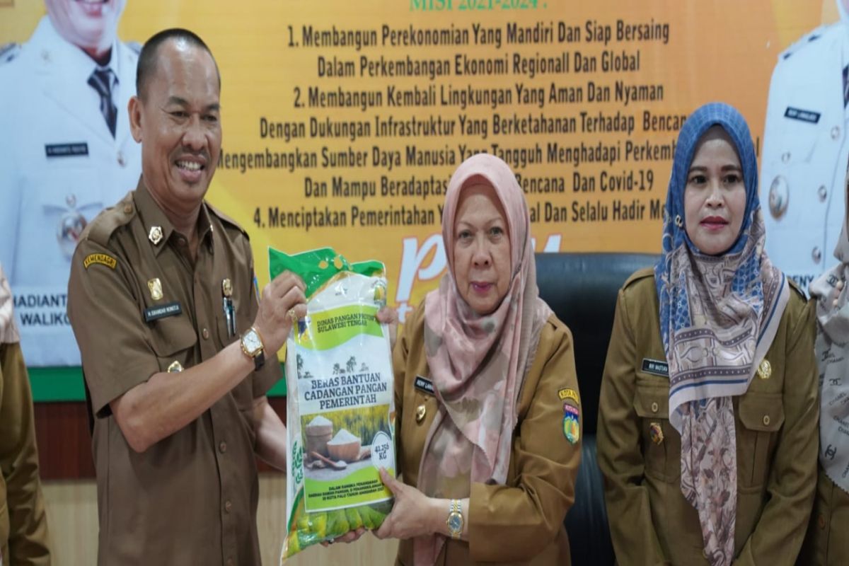 Pemkot Palu terima beras cadangan pangan 41.256 kilogram