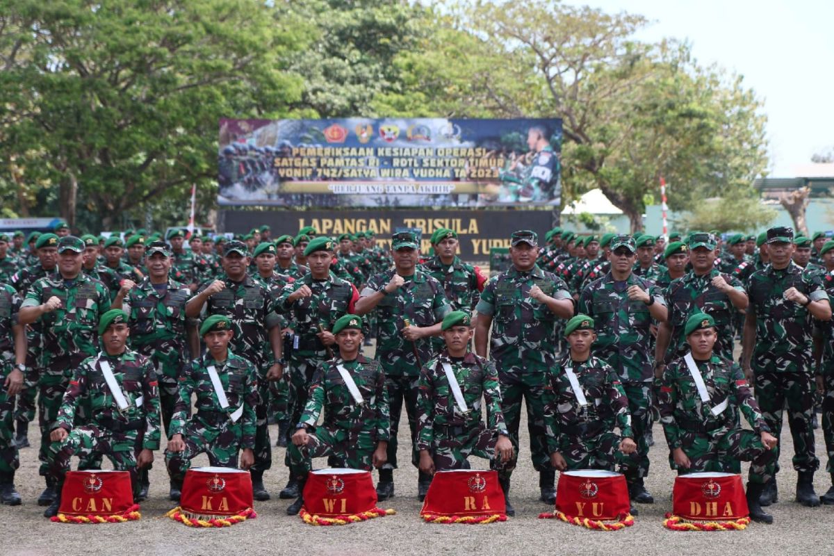 Pangdam Udayana mengecek kesiapan Satgas Pamtas RI-RDTL Sektor Timur