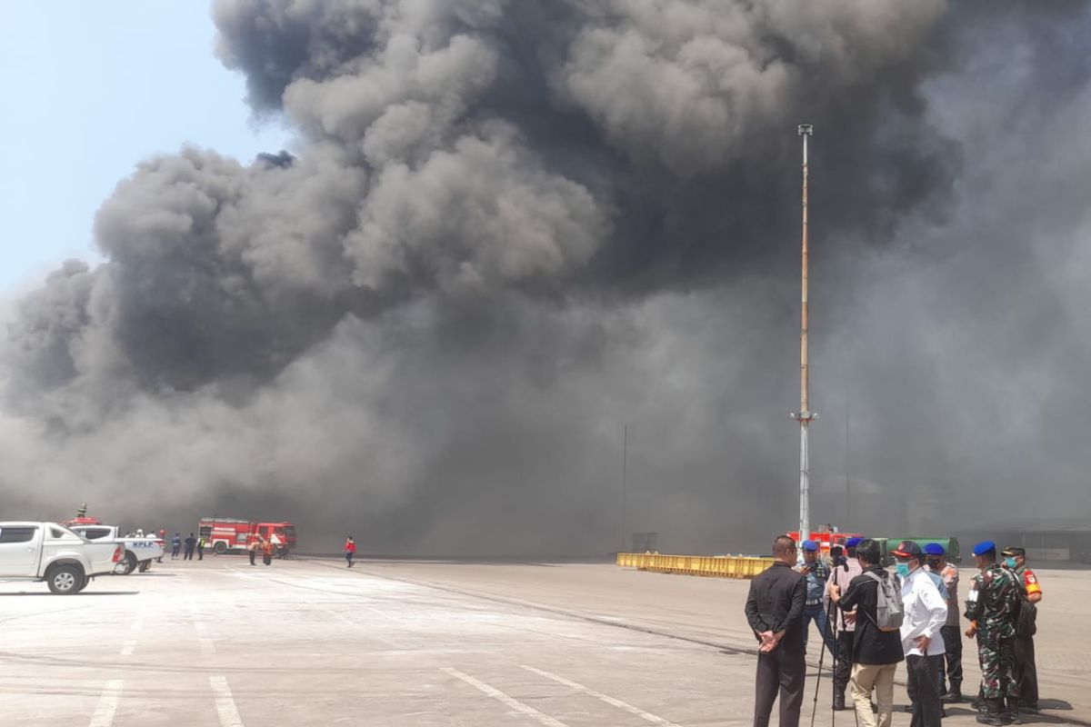 Cerita para penumpang Kapal Terbakar di Pelabuhan Indah Kiat Merak