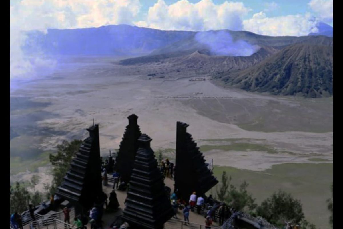 Menikmati keindahan Bromo di Seruni Point