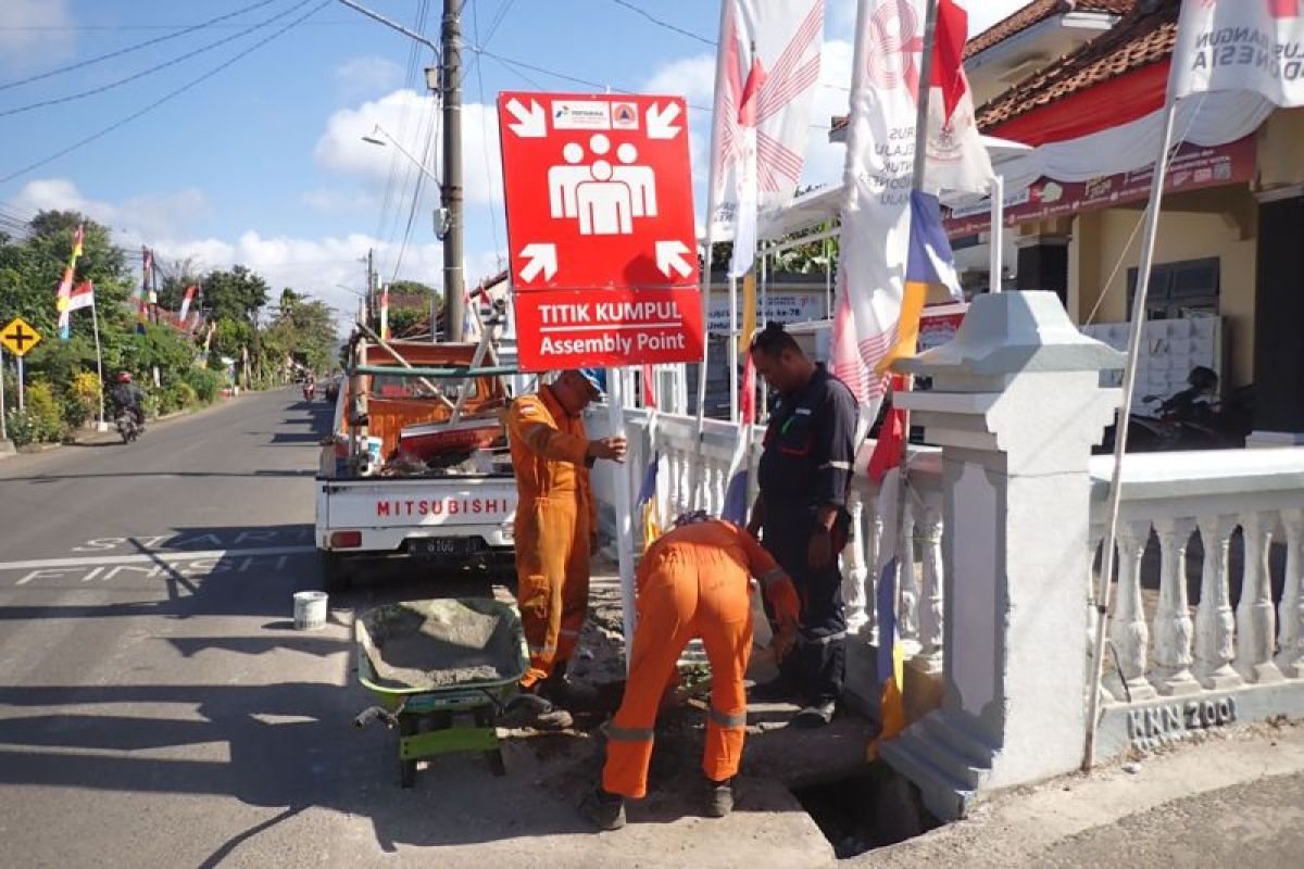 Kilang Cilacap pasang 71 rambu evakuasi di Kelurahan Tangguh Bencana Industri