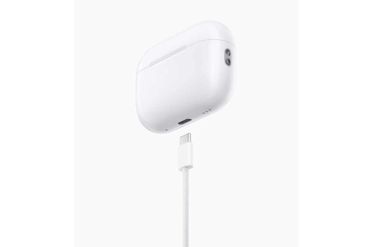 Apple berikan USB-C untuk AirPods Pro generasi kedua