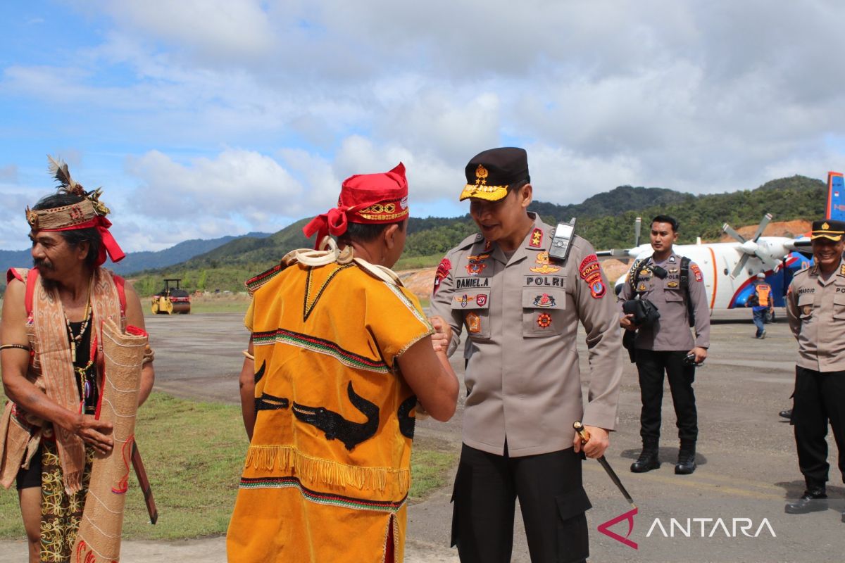 Kapolda Kaltara cek kesiapan personel di perbatasan hadapi Pemilu