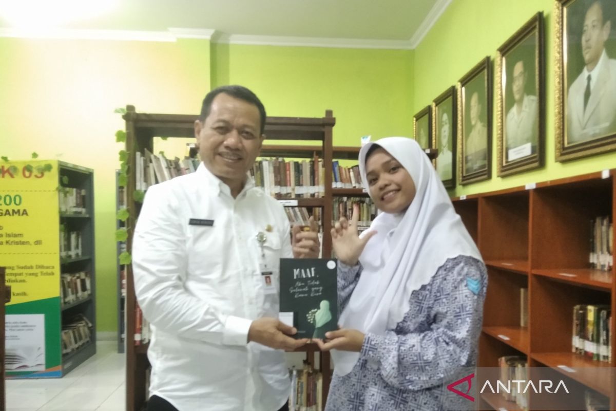 Perpusda Kudus terima sumbangan buku karya  pelajar