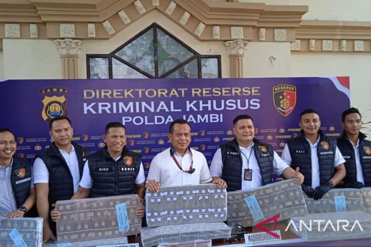 Lima dugaan kasus korupsi di Pelindo ditetapkan tersangka